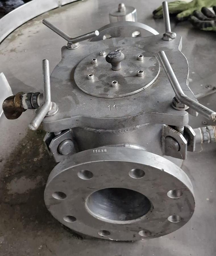 Used Przemysłowe filtry magnetyczne, przepływowe, nierdzewne