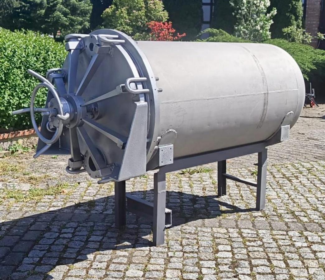 Used Zbiornik ciśnieniowy, nierdzewny, grubościenny z otwieraną pokrywą zamykaną na 8 rygli