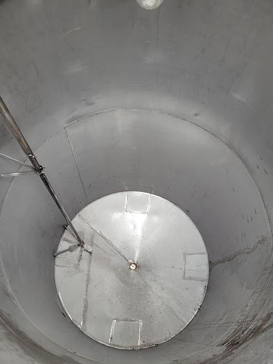 Used Zbiornik nierdzewny, jednopłaszczowy z mieszadłem, pojemność 9.000l