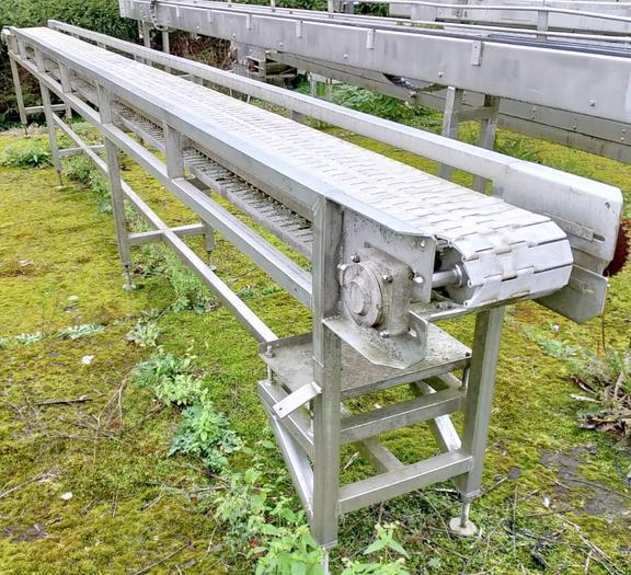 Used Przenośnik (transporter) płytkowy z taśmą plastikową, nierdzewny, prosty