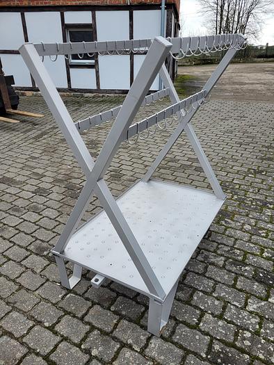 Used Nierdzewny wózek z wieszakami na osierdzia i głowy