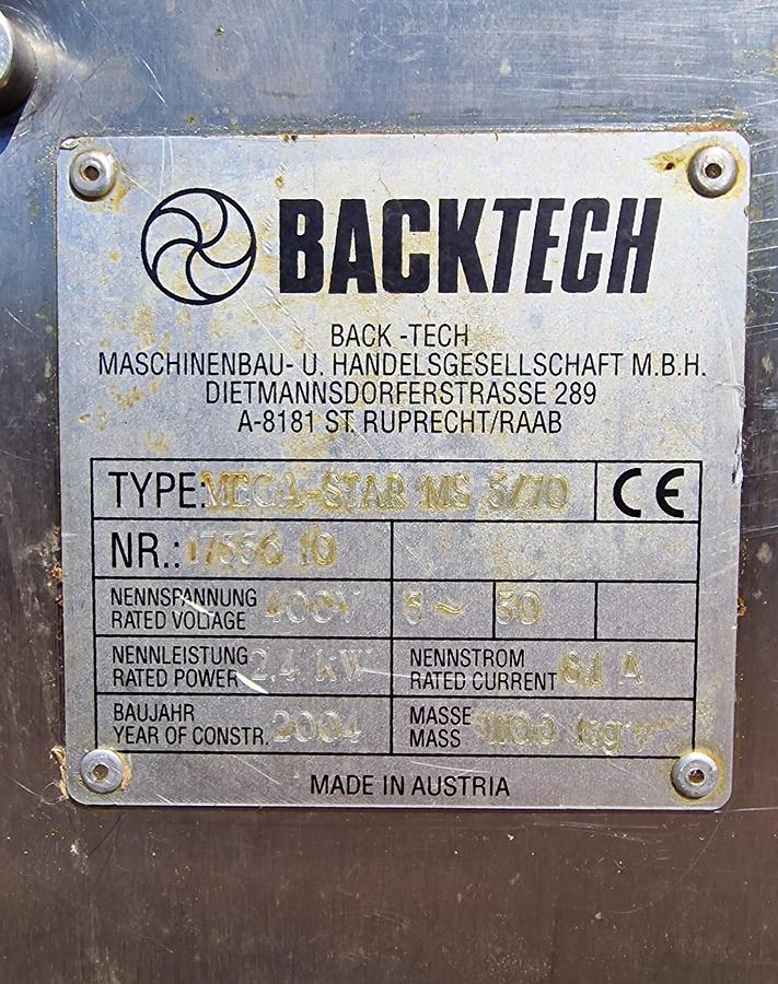 Used Przemysłowa dzielarko - zaokrąglarka do bułek Backtech Mega - Star MS 5/70