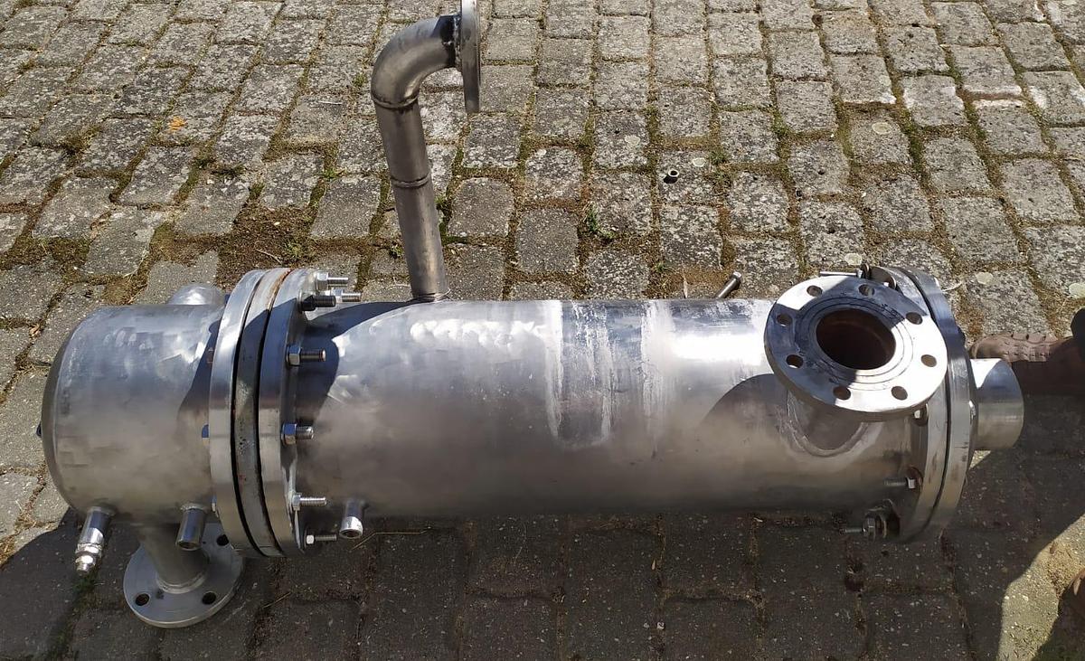 Used Wymiennik ( pasteryzator- sterylizator) płaszczowo-rurowy