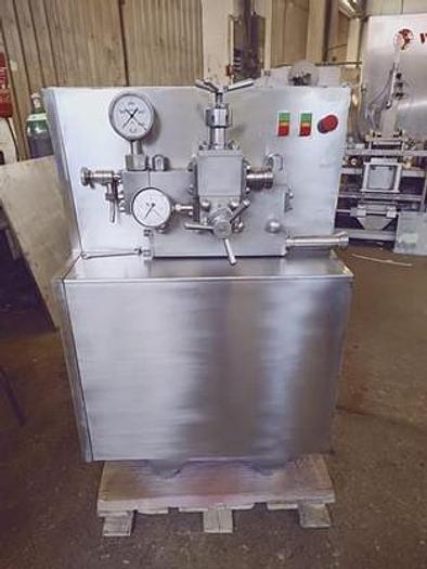 Used Linia do rozlewu soków przecierowych na bazie marchwi w butelki - wydajność do 5.000 but./h – 0,33 l