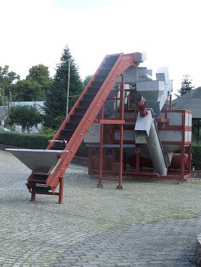 Used Linia do produkcji frytek o wydajności wejściowej do 3 t/h.