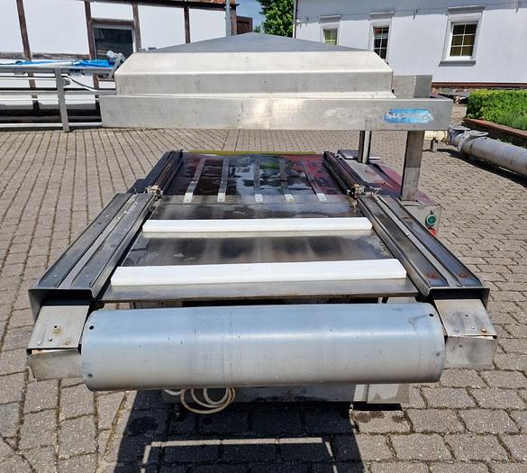 Used Automatyczna taśmowa pakowaczka próżniowa - "Supervac"