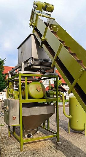 Used Zespół do ciśnieniowego oparzania naskórka warzyw okopowych – KOMEN KUIN 