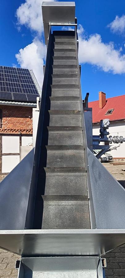 Used Zespół do ciśnieniowego oparzania naskórka warzyw okopowych – KOMEN KUIN