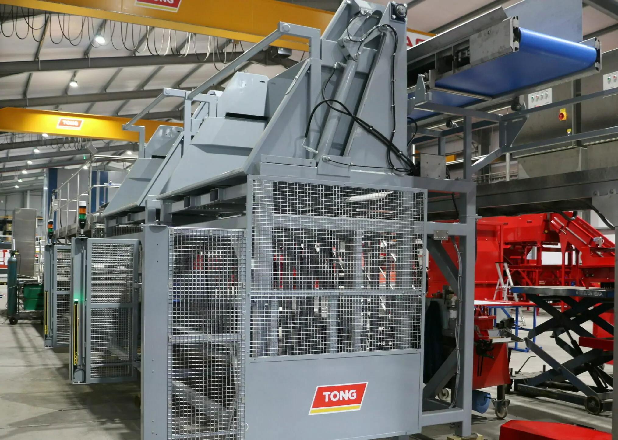 150° Box Dumper