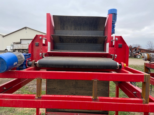 Used Tong Vertical Box Filler