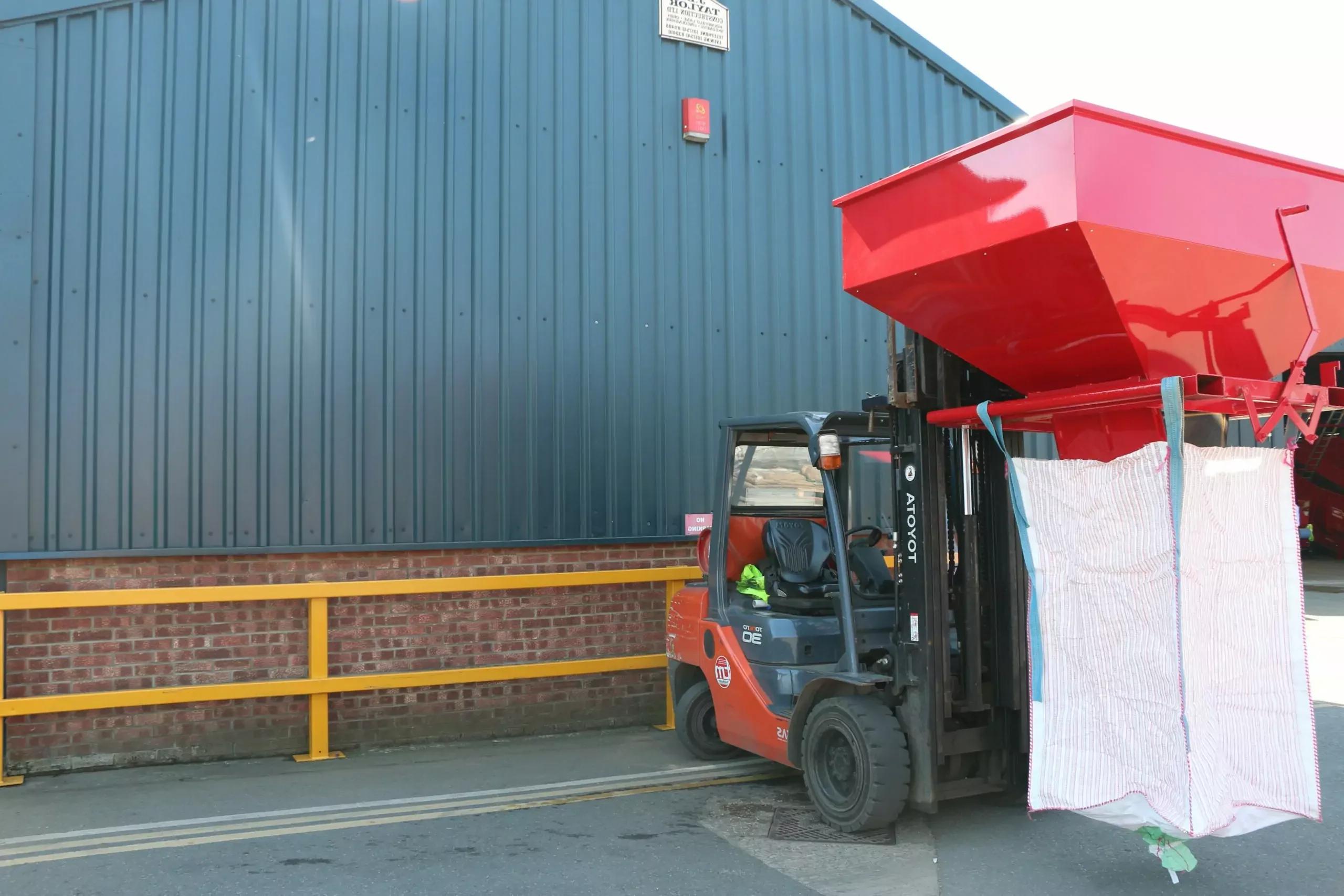 Tote Bins