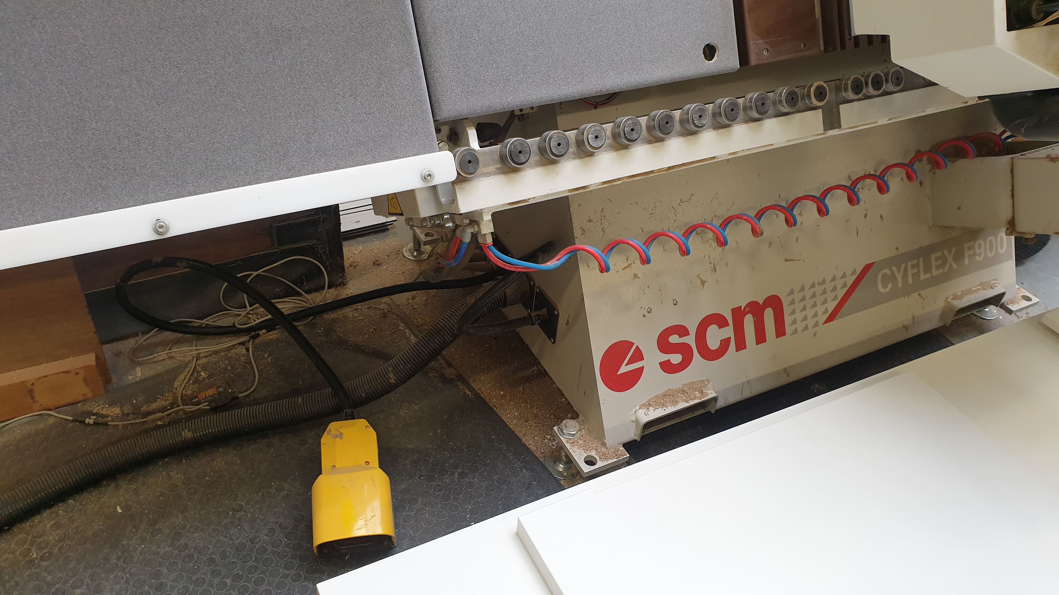 Used SCM CYFLEX F900