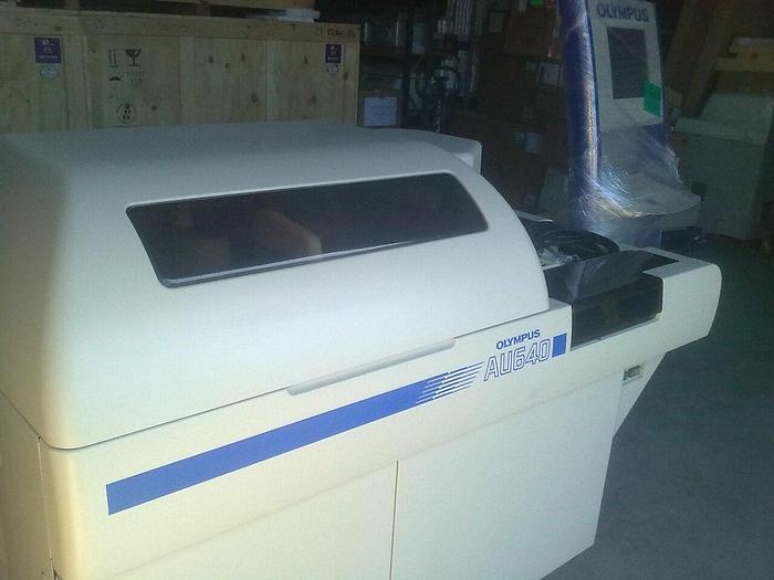 Used For Sale OLYMPUS AU 640 Chemistry Analyzer