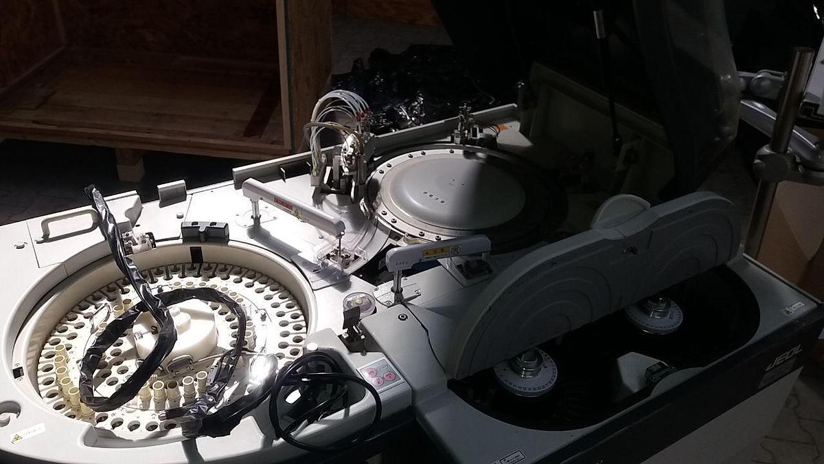 Used JEOL JCA-BM6010