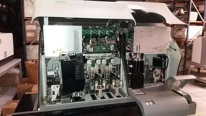 Used For Sale BECKMAN COULTER UniCel DXI 800