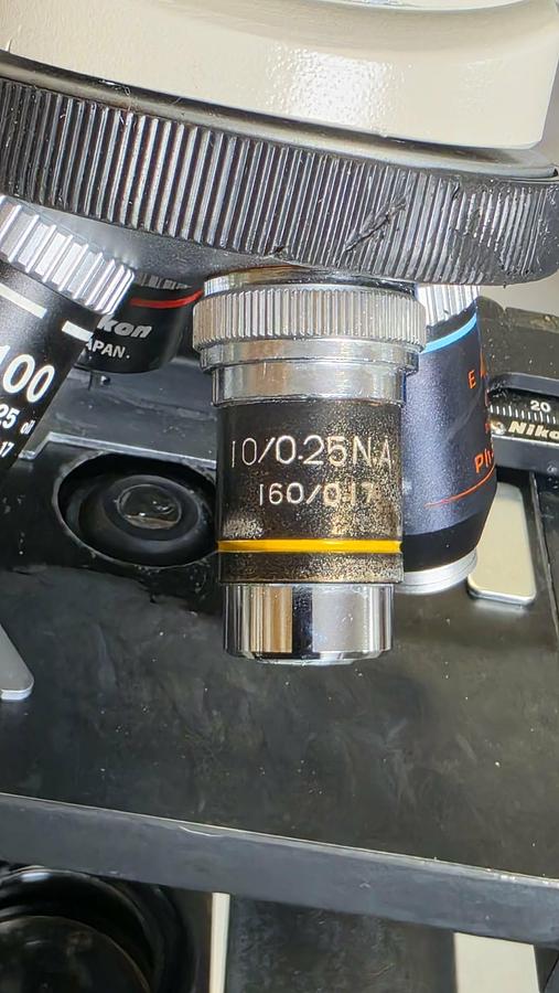 Used Nikon YS2-T