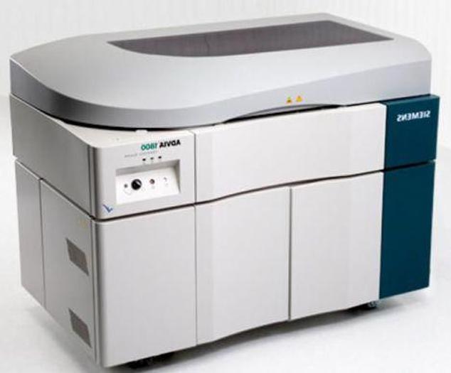Used For Sale SIEMENS ADVIA 1800 Chemistry Analyzer