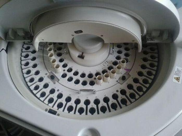 Used For Sale SIEMENS ADVIA 1200 Chemistry Analyzer