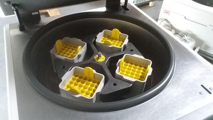 Used For Sale HETTICH Rotixa 120 R Centrifuge