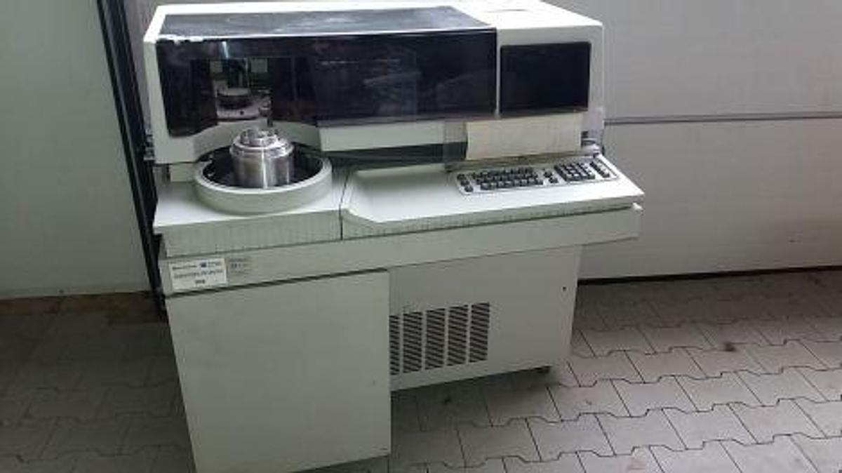 Used HITACHI 705