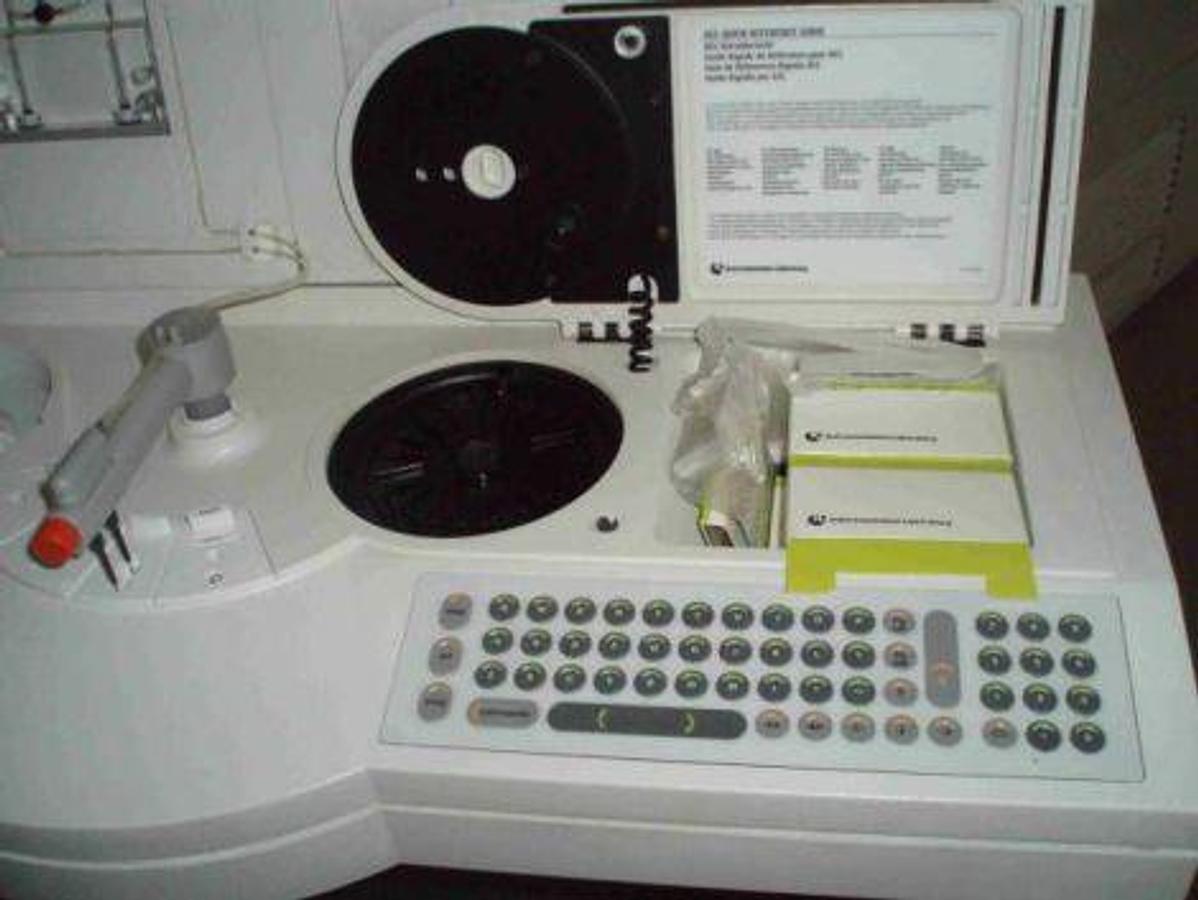 Used INSTRUMENTATION LABORATORY ACL 7000