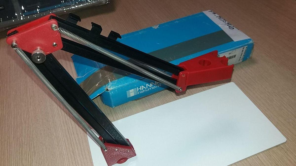 Used HANNA ELECTRODE