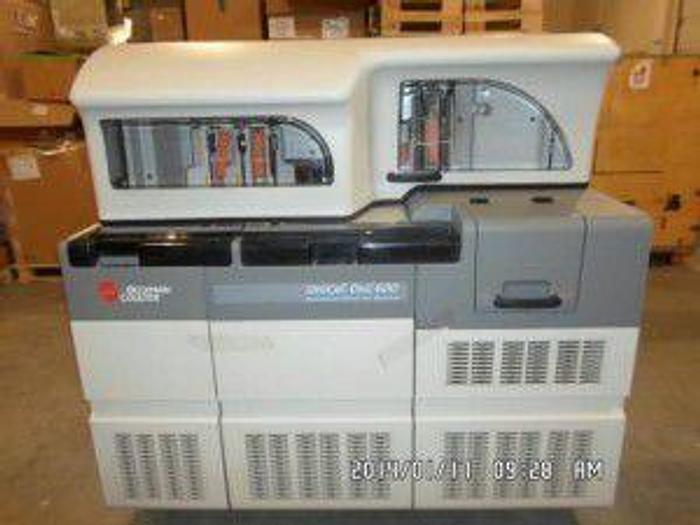 Used BECKMAN COULTER UniCell DxC 600