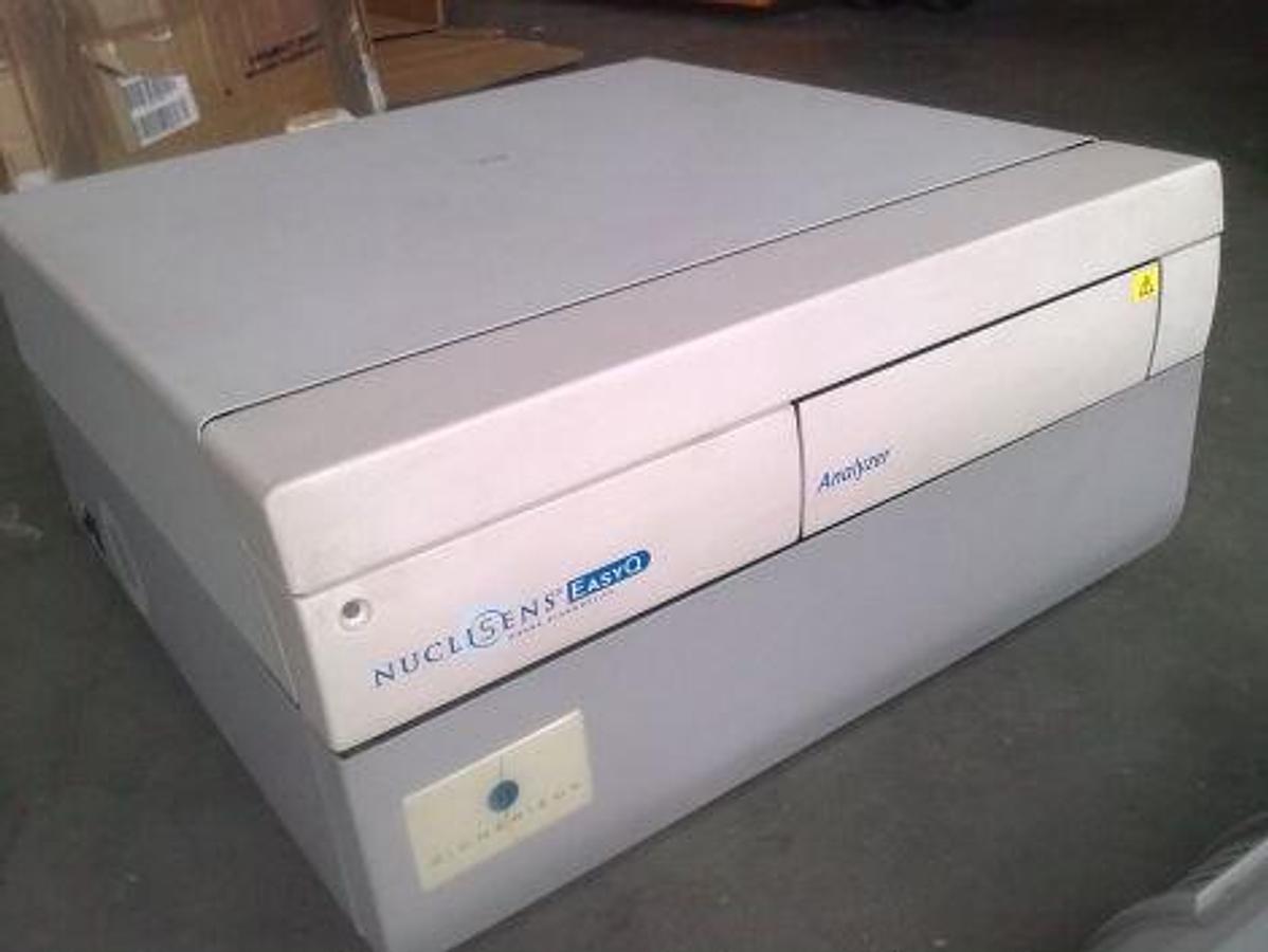 Used BIOMERIEUX NucliSens