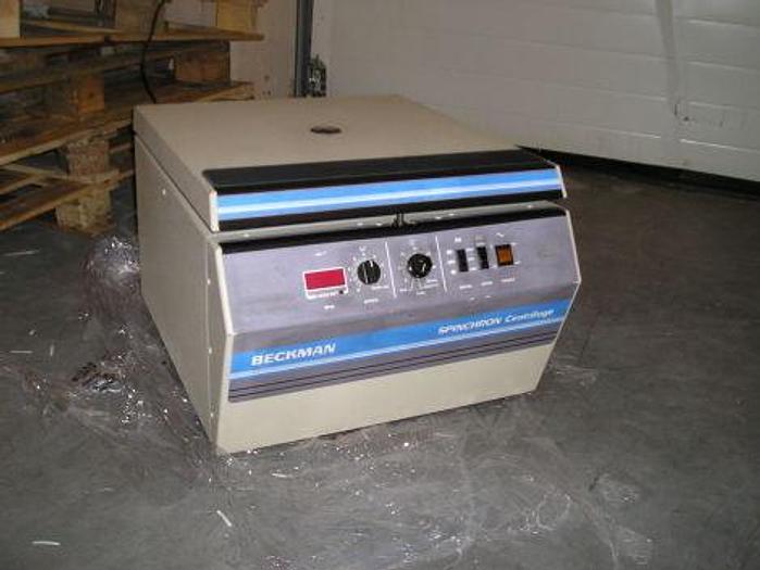 Used For Sale BECKMAN Spinchron. Centrifuge