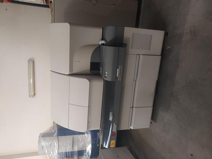 Used For Sale BECKMAN COULTER UniCel DXI 800