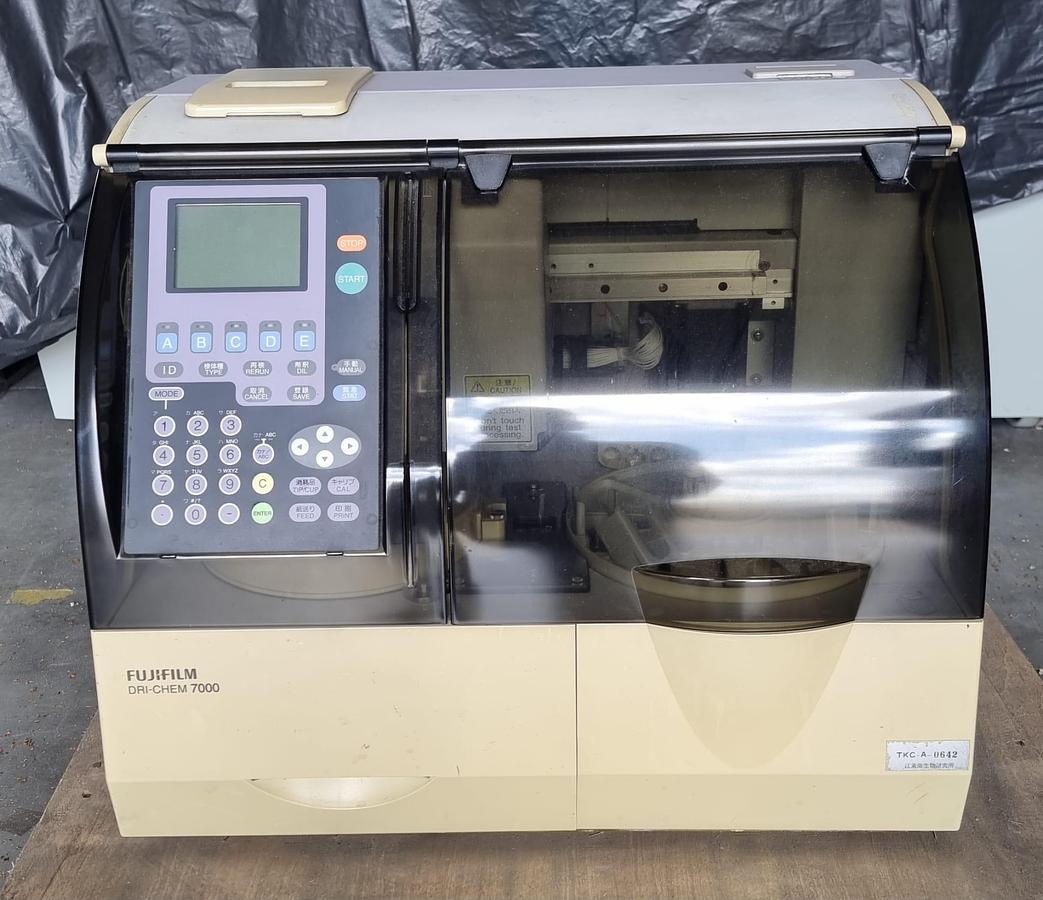 Used Dri-chem 7000i Sn999J203