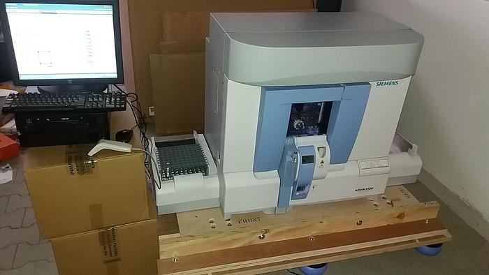 For Sale SIEMENS Advia 2120i Hematology Analyzer