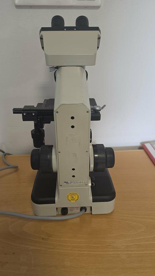 Used Nikon YS2-T