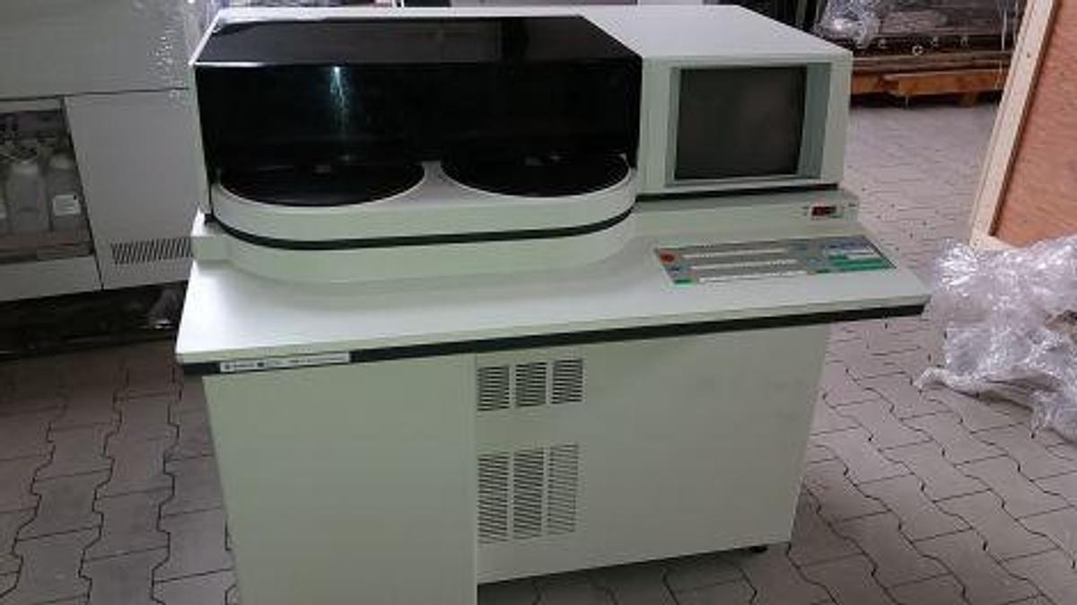 Used HITACHI 704