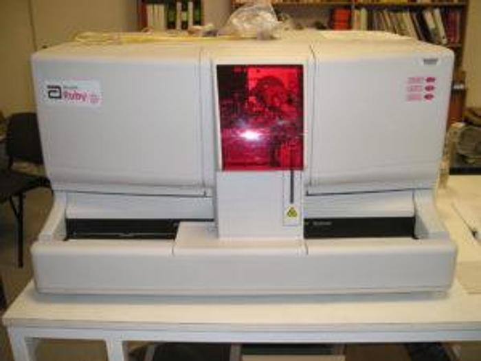 Used FOR SALE ABBOTT Cell-Dyn Ruby