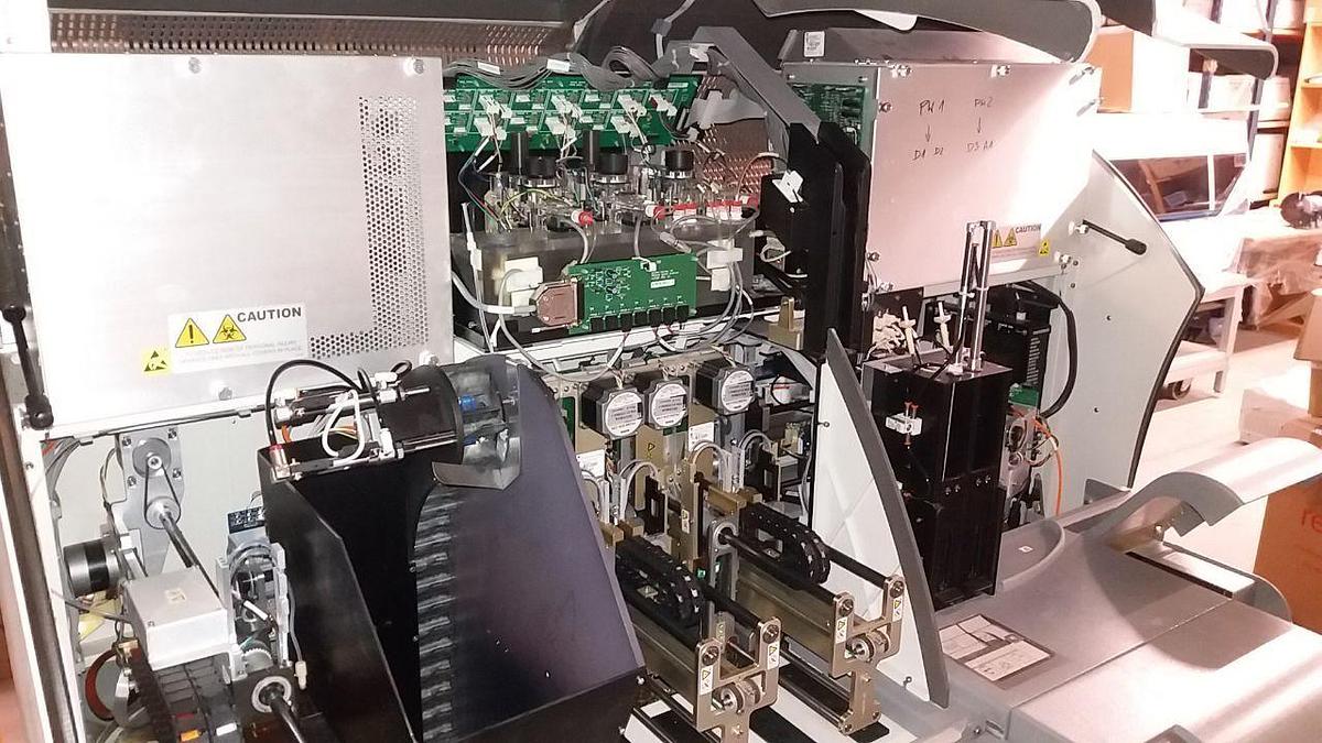 Used BECKMAN COULTER UniCel DXI