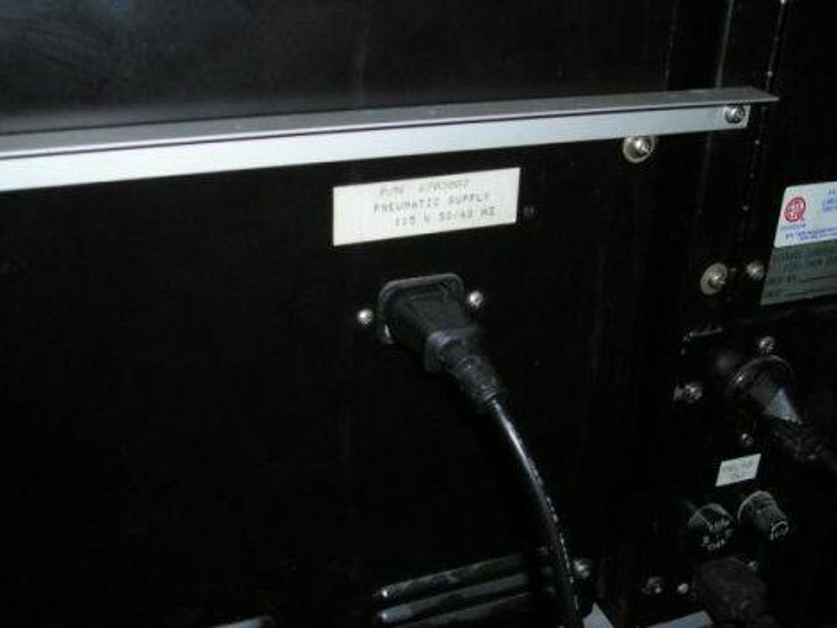 Used COULTER T-890 Counter