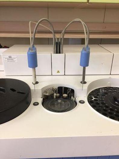 Used For Sale VITALAB FLEXOR E Chemistry Analyzer