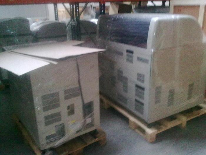 Used For Sale OLYMPUS AU 2700 Chemistry Analyzer