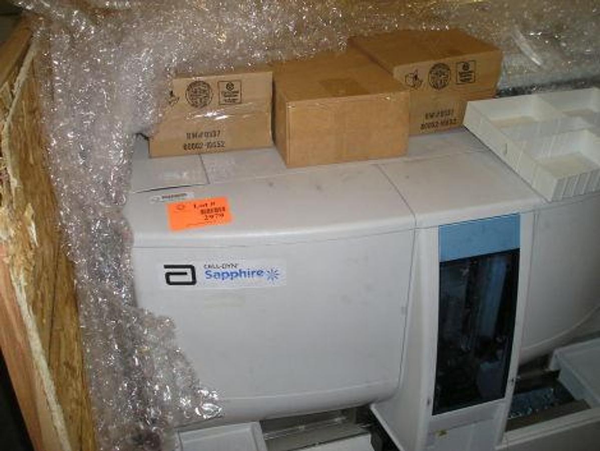 Used CELL DYN sapphire