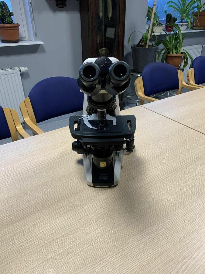 Used NIKON Eclipse 200 LED