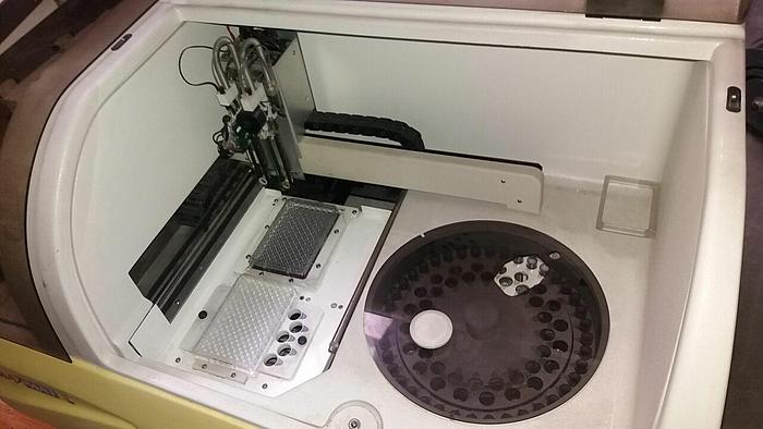 Used For Sale MAXMAT SA MAXMAT PL Chemistry Analyzer