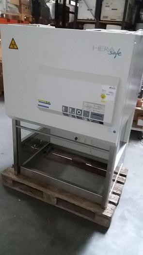 Used For Sale HERAEUS KENDRO HSP 9 Fume/Bio Safety Hood