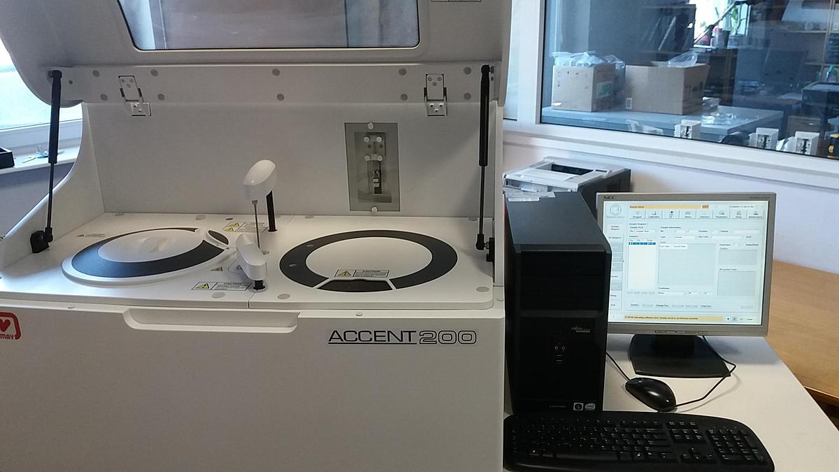 Used CORMAY Accent 200