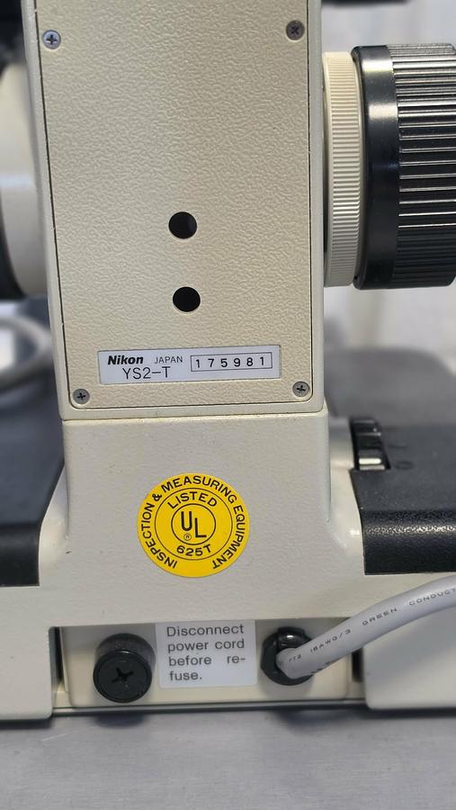 Used Nikon YS2-T