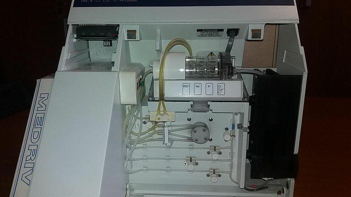 Used For Sale STARLYTE Alfa Wassermann  V Electrolyte Analyzer