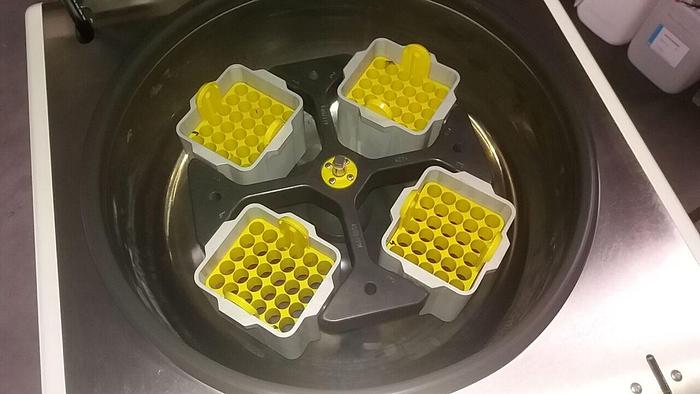 Used For Sale HETTICH Rotixa 120 R Centrifuge