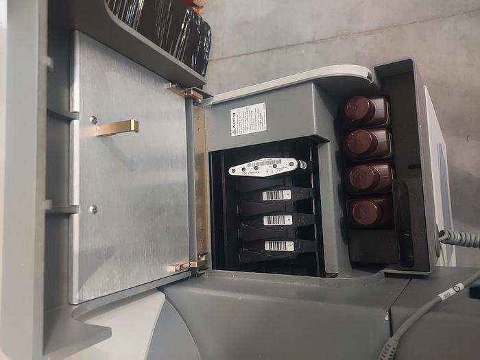 Used For Sale BECKMAN COULTER UniCel DXI 800