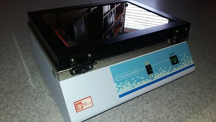 Used BIOCOM MUV21 -254/365 Transiluminator
