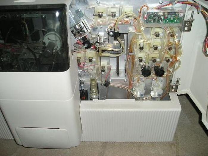 Used For Sale ABBOTT LABS Cell Dyn 3200 Hematology Analyzer